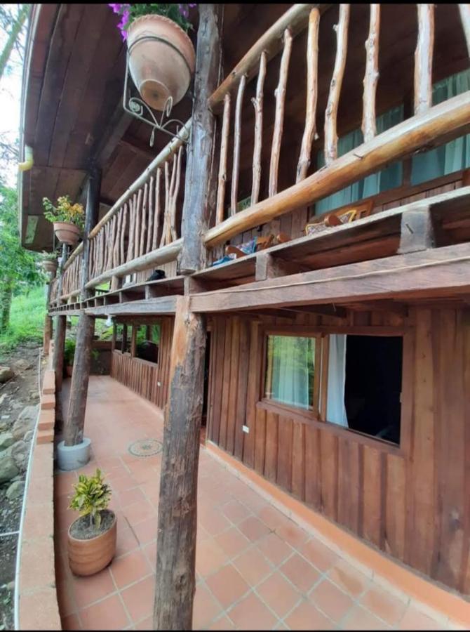 חרדין Hostal Y Cabanas Los Juanes מראה חיצוני תמונה