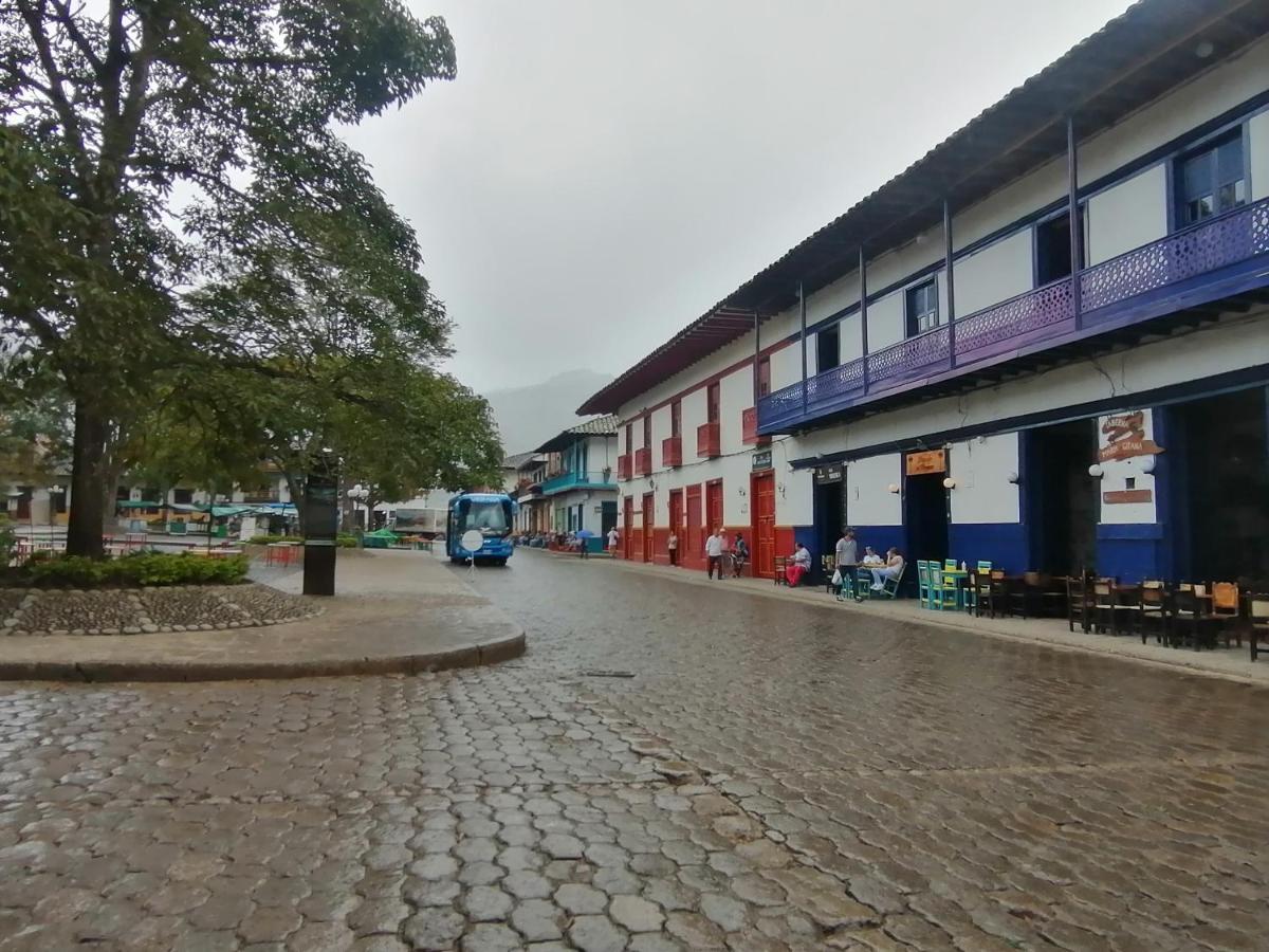 חרדין Hostal Y Cabanas Los Juanes מראה חיצוני תמונה